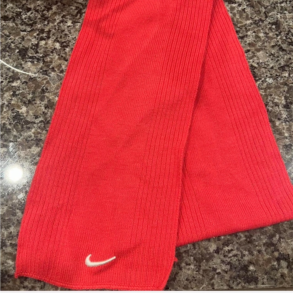 Nike Scarf